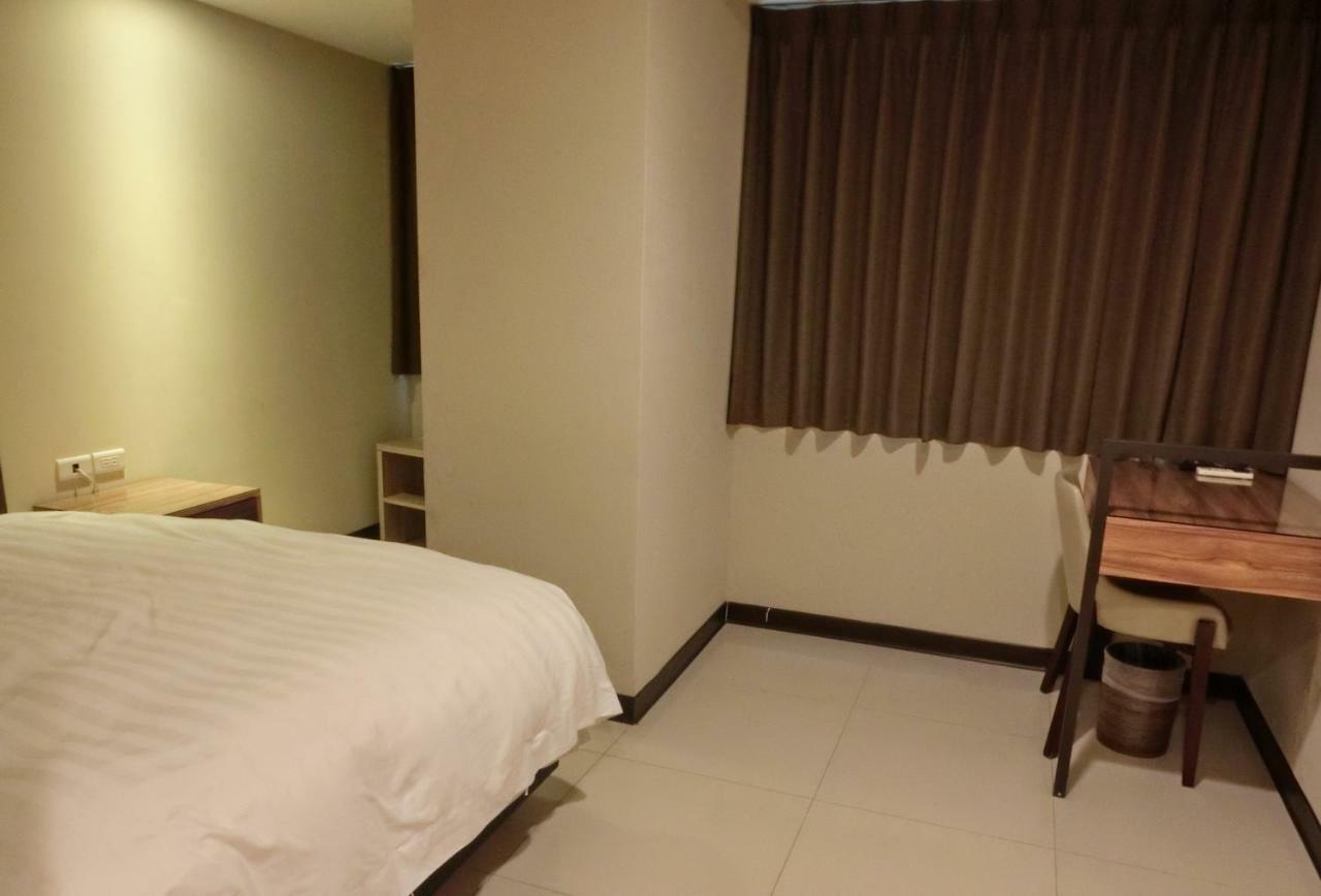 Greeninn Hotel Taipei Exteriör bild